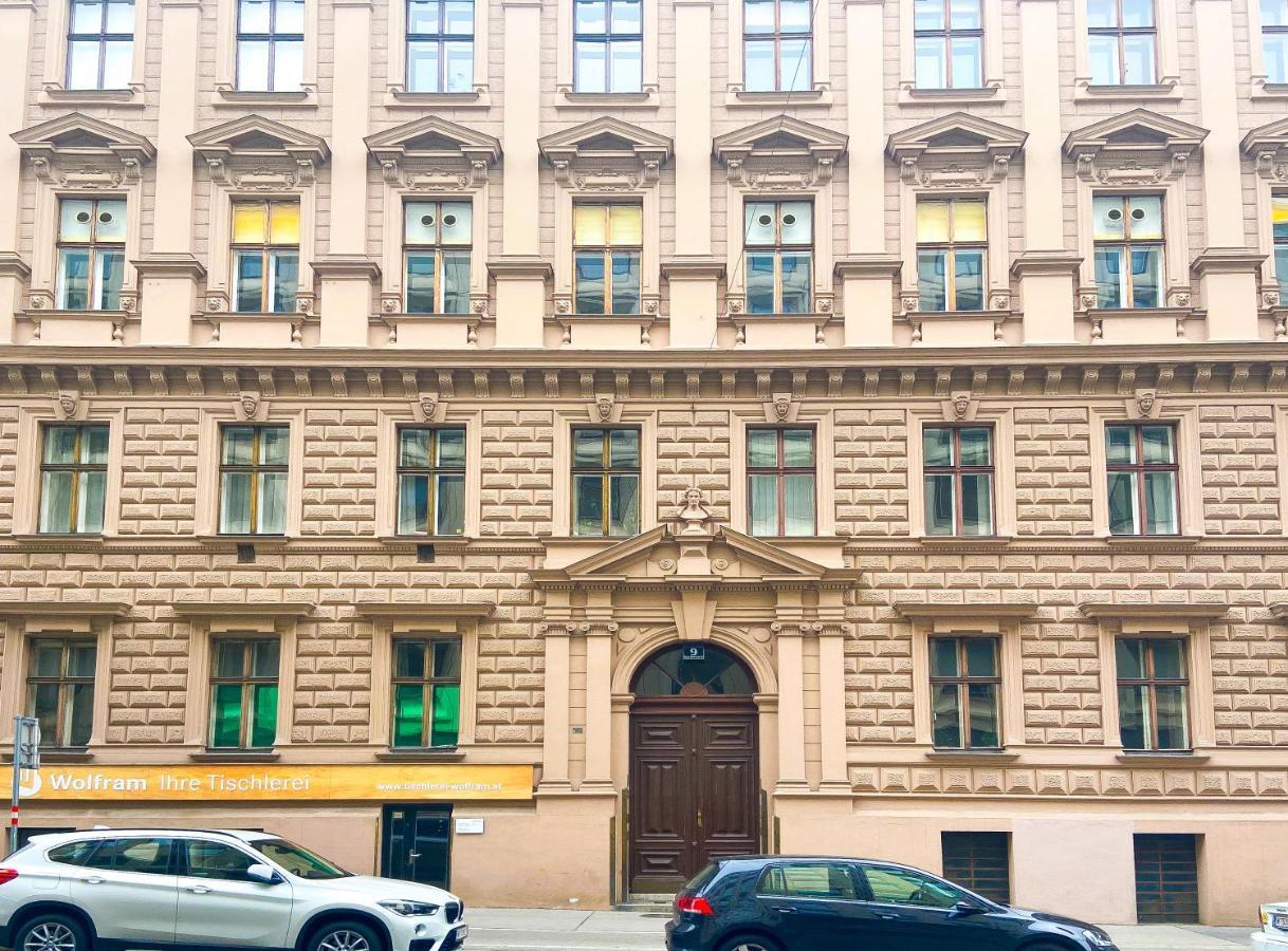 Bright Suite Universitaet Wien Bagian luar foto